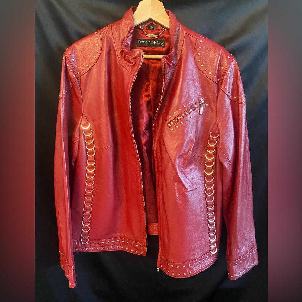 NWOT Pamela McCoy - Very nice Red Leather Jacket - gold toned hardware Size 1X